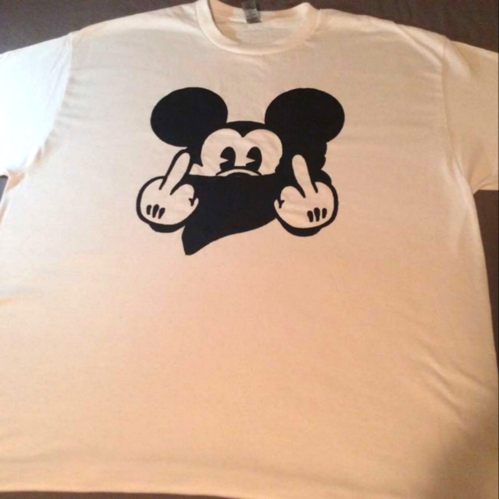 COPY - Mickey Mouse Graphic T-shirt